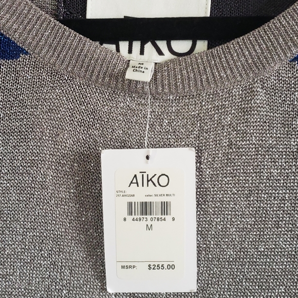 Aiko Metallic Top - Picture 4 of 6
